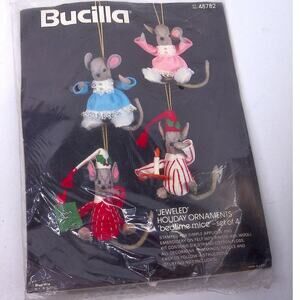 Vintage Bucilla Jeweled Holiday Ornaments Bedtime Mice Set Of 4